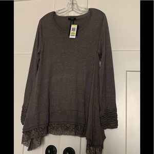 Alfani tunic with lace hem